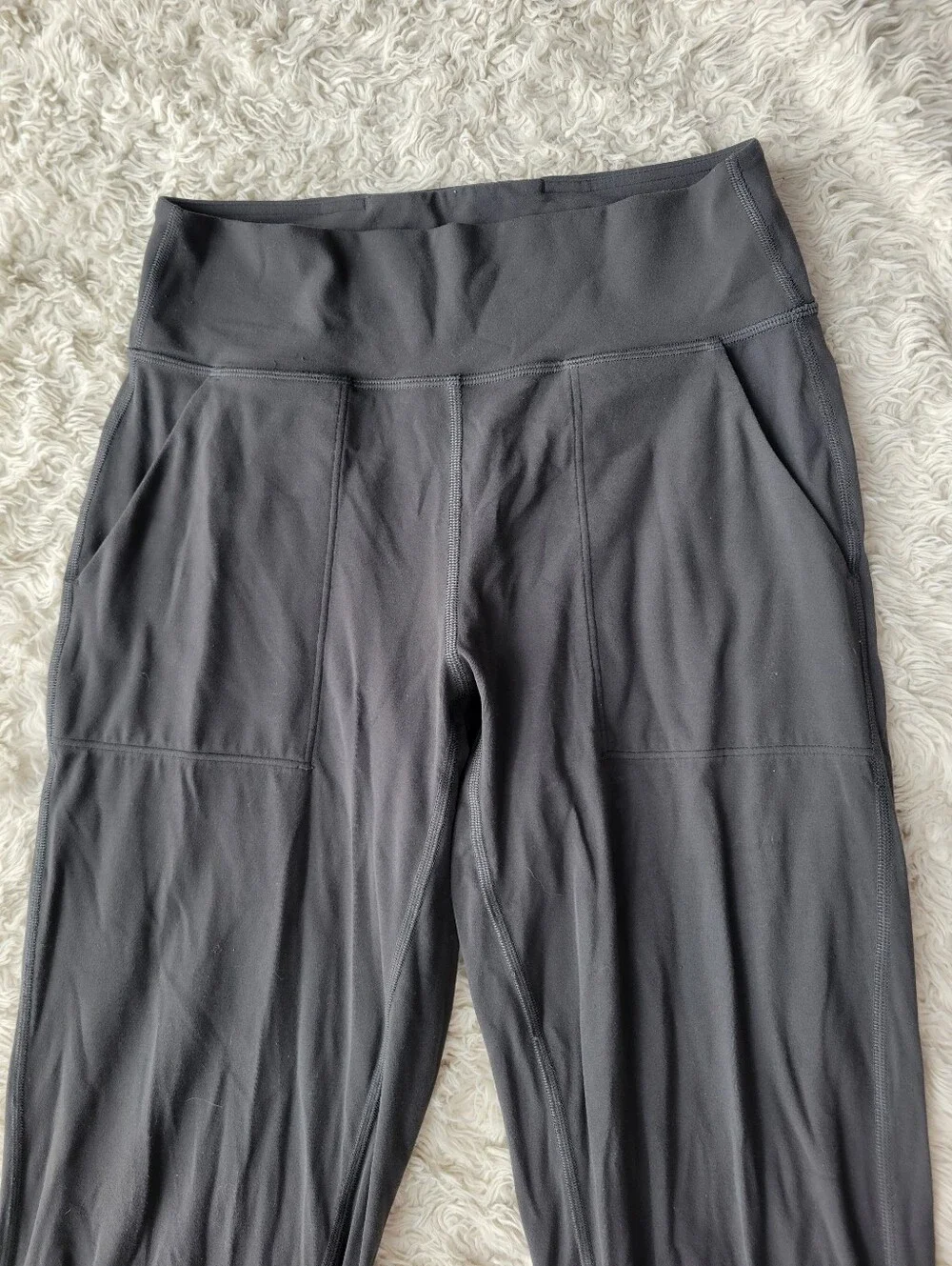 Lululemon Align Jogger Crop *23